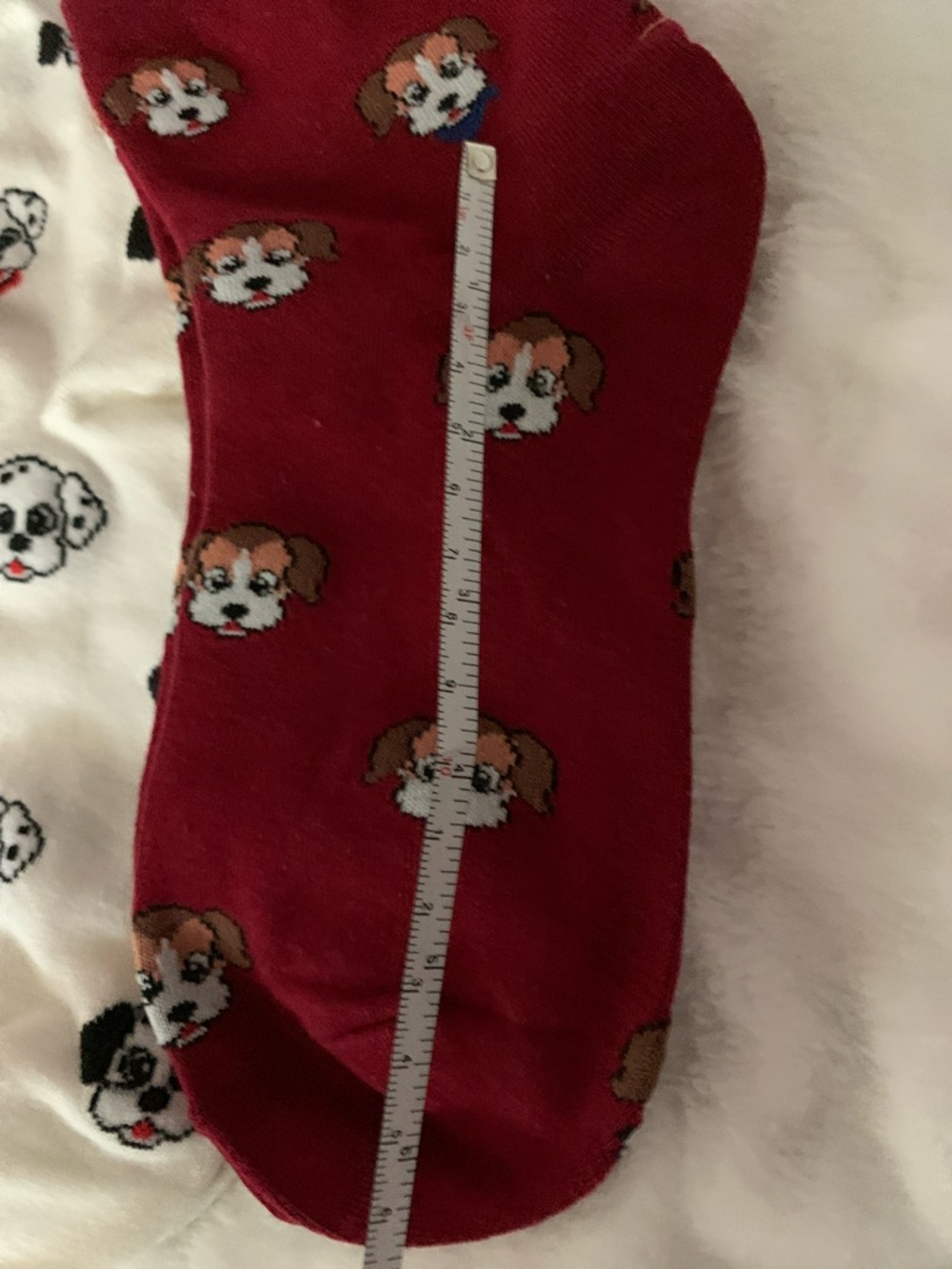 Dog Pattern socks in Brown, Black, Cream, Red - Picture 7 of 11